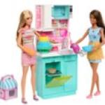 Barbie - Celebration Fun Baking & Kitchen with Dolls Playset - Multicolor