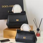 Dolce & Gabbana Lady Bags